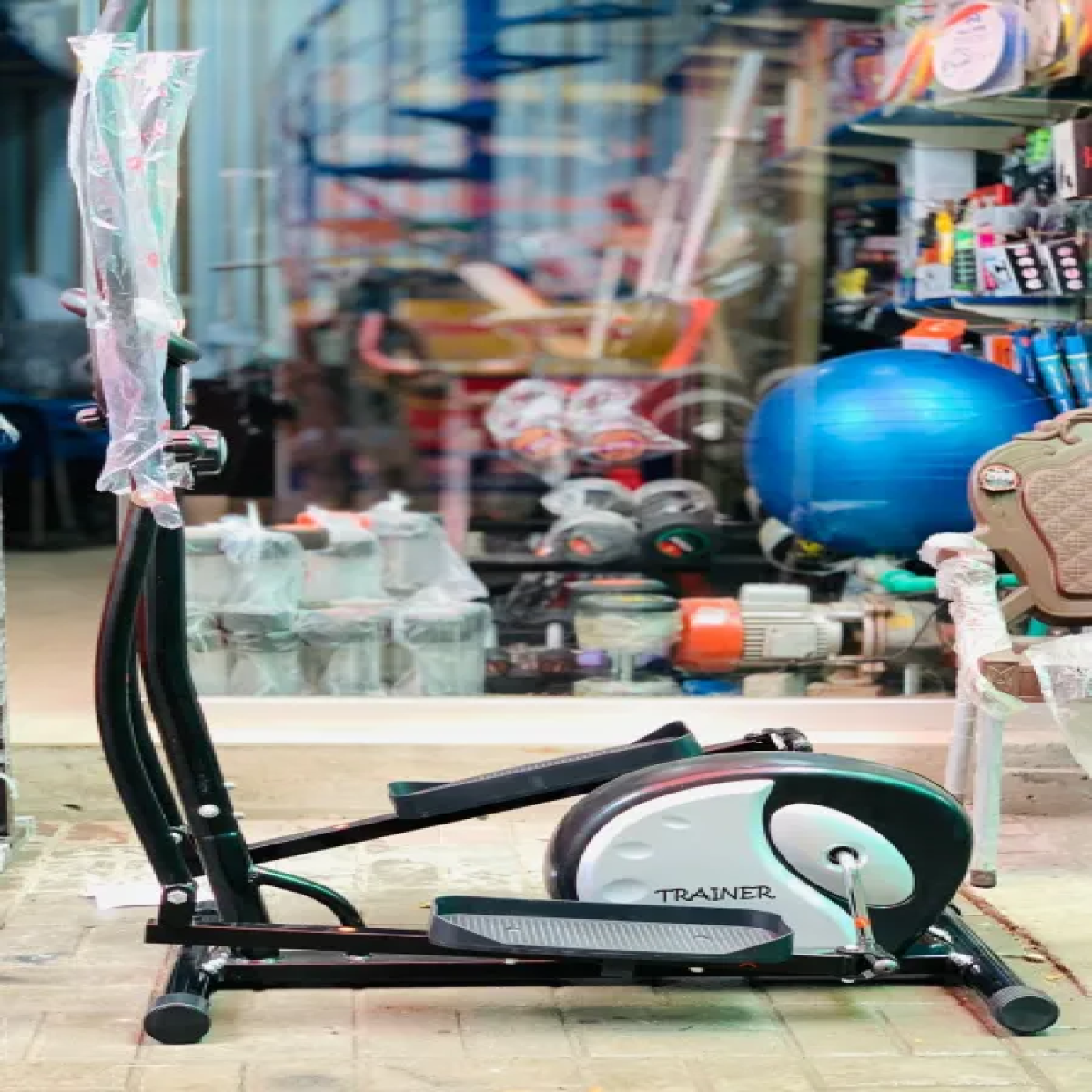 cross trainer elliptical exercise machine 120kg supported